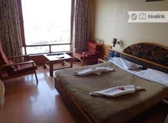 Hotel Imperial Lake View Srīnagar 外观 照片